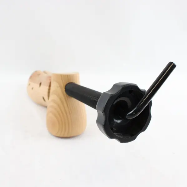 Two Shoe Stretchers - Lady Size 5-8 - Made in China
