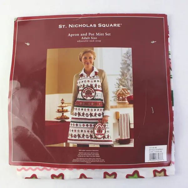 St. Nicholas Square Adult Apron Pot Mitt Set Grandma's Kitchen Gingerbread