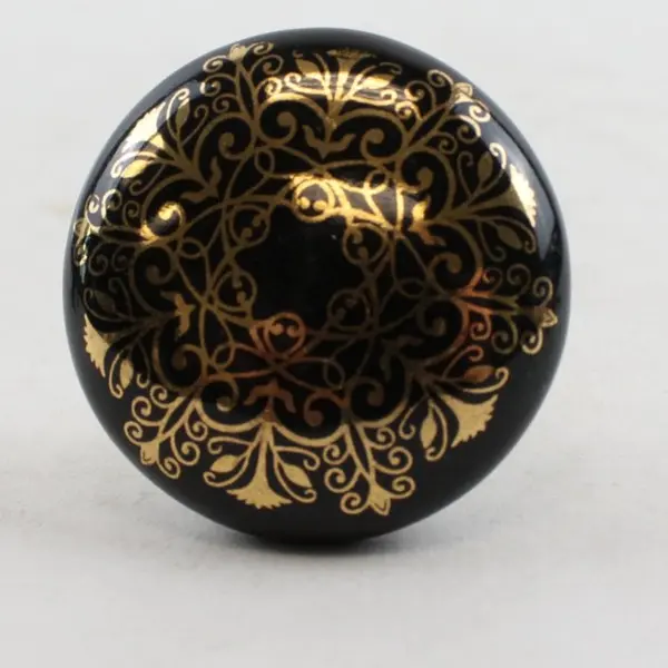Lot of 7 Mixed Cabinet Knobs Home Hardware