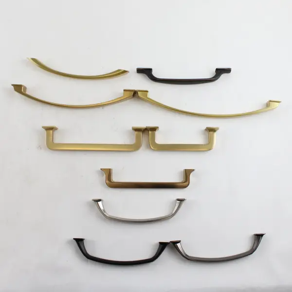 Mixed Lot of 10 Metal Cabinet Pulls Home Hardware
