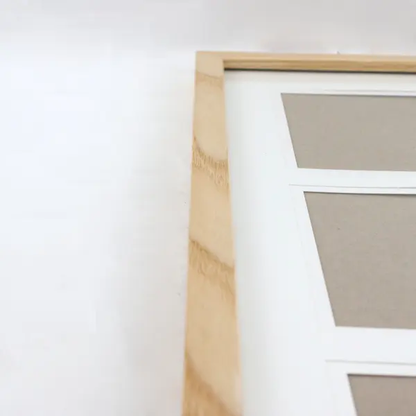 Light Wood 3-Photo Frame Display 5x7 Vertical Horizontal