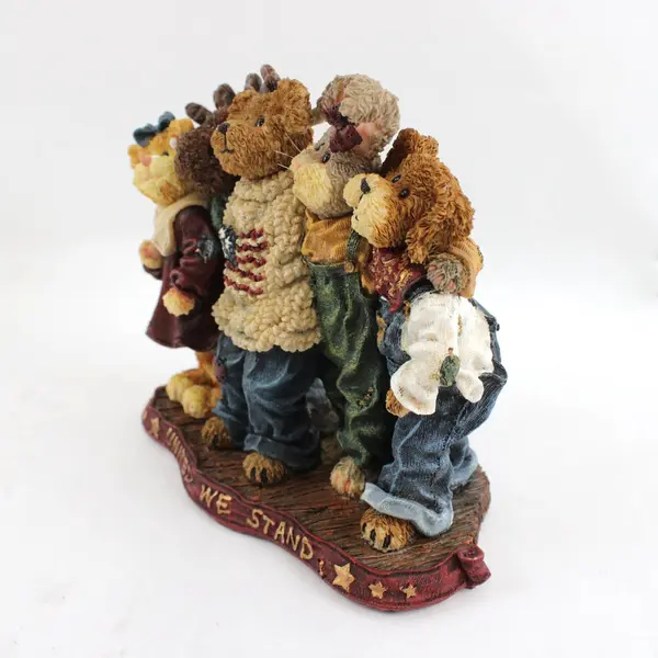 Boyds Bears J.B. Bearyproud & Pals United We Stand Figurine #227812 2003