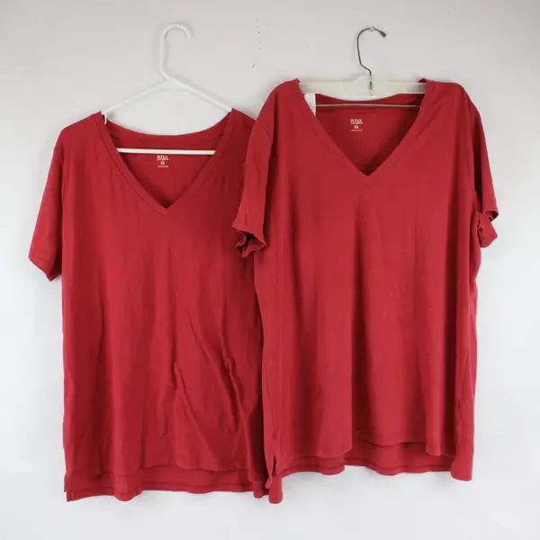 a.n.a A New Approach Lot of 2 V-Neck T-Shirt Red Short Sleeve Casual Top XXL