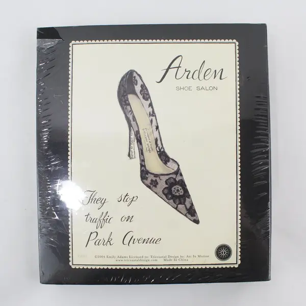 Emily Adams Arden Shoe Salon Photo Album 4"x6"