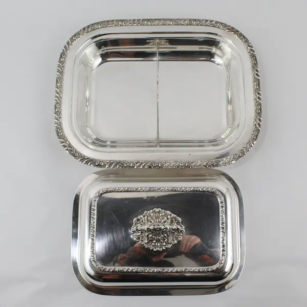 Vintage 2 Section Divided Silver Plate Entree Serving Dish and Lid