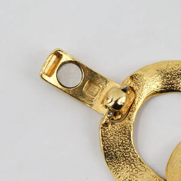 Chico's Chunky Gold-Tone Hammered Link Bracelet 7.25"