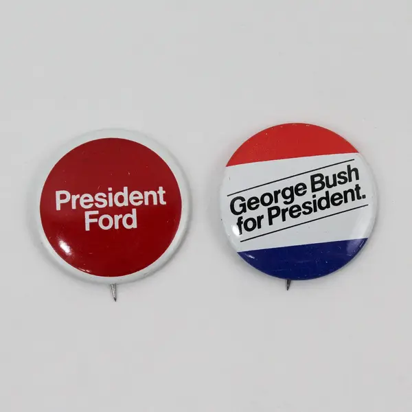 Lot of 4 Vintage Presidential Campaign Pinback Buttons Goldwater Nixon Ford Bush
