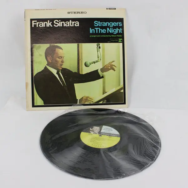 Frank Sinatra Strangers In The Night 12" Vinyl Record 