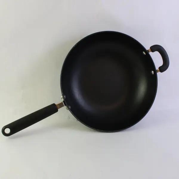 The Pampered Chef Hard-Anodized Nonstick Wok Pan 12" NO LID