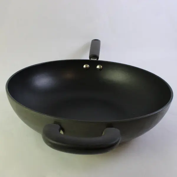 The Pampered Chef Hard-Anodized Nonstick Wok Pan 12" NO LID