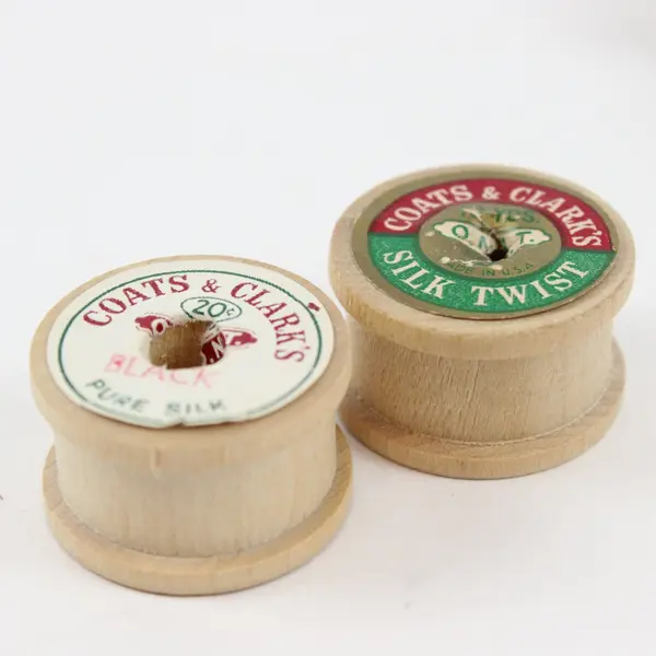 Lot of 4 Wooden Spools of Vintage Coats & Clark's Silk Twists (2 empty) 
