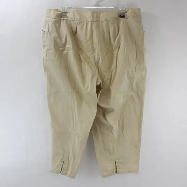 Avenue Beige Casual Capri Pants Women's Size 14