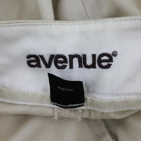 Avenue Beige Casual Capri Pants Women's Size 14