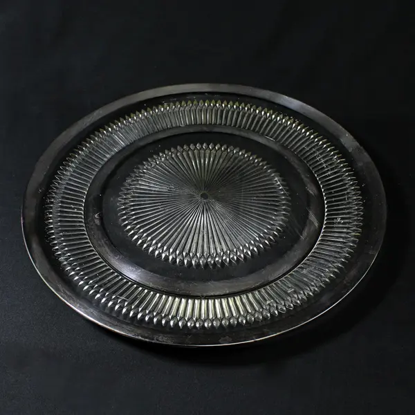 Kingsford Crystal Chip and Dip Set Silver Trim