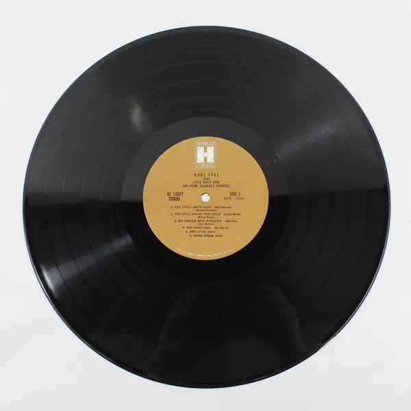 Burl Ives sings Little White Duck and Other Children's Favorites  12" vinyl 