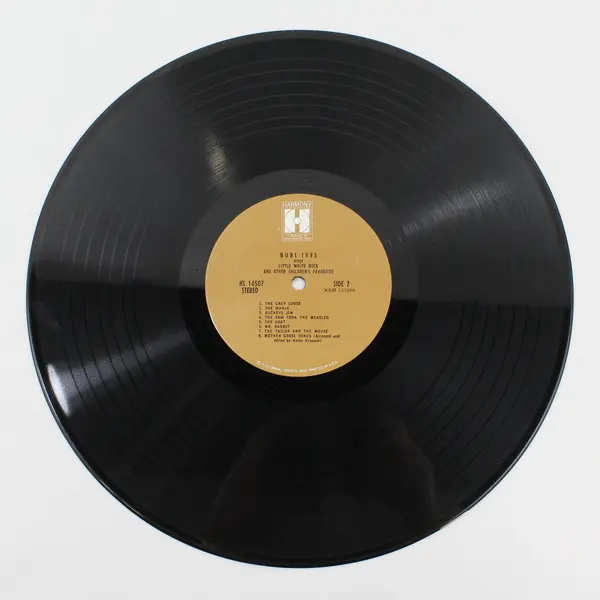 Burl Ives sings Little White Duck and Other Children's Favorites  12" vinyl 