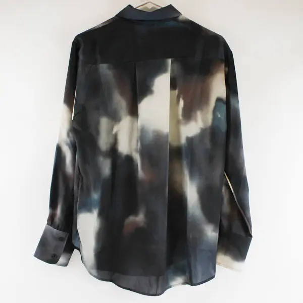 H&M Womens Long Sleeve Sz XS Loose Fit Button Front Silky Tunic Blouse Tie Dye