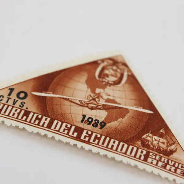 Lot of 5 Ecuador 1939 Airmail Triangle Stamps Mint Hinged