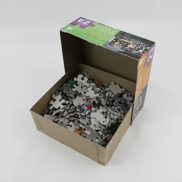 EZ Grasp 300-Pc. Jigsaw Puzzle: Austrian Town Scene, complete 2005