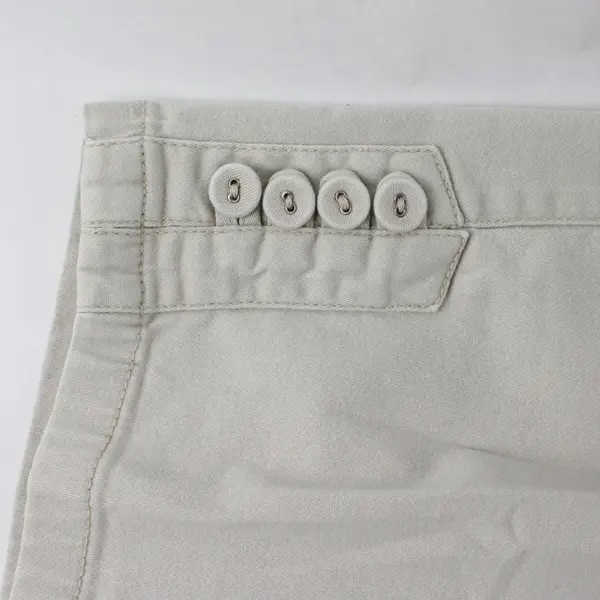 Larry Levine Beige Button Accent Capris Women's 18W