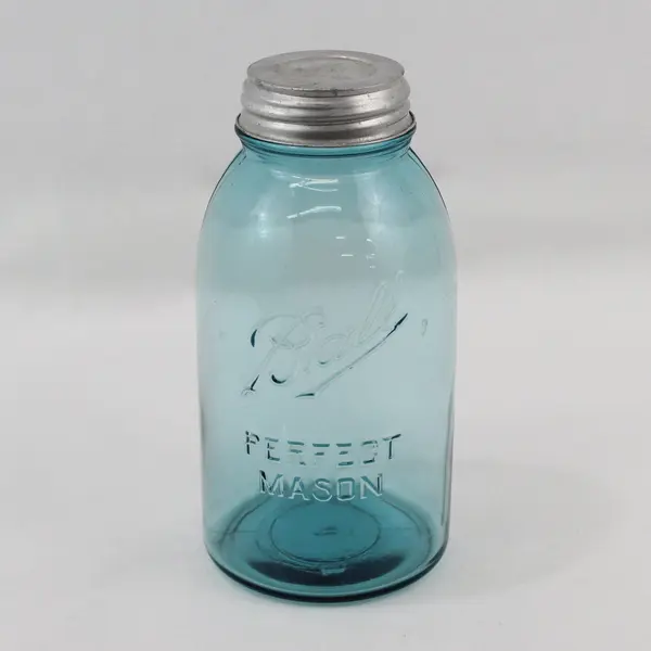 Vtg Ball Perfect Mason Aqua 1.5 Quart Jar W/ Screw On Zinc Lid Porcelain Liner
