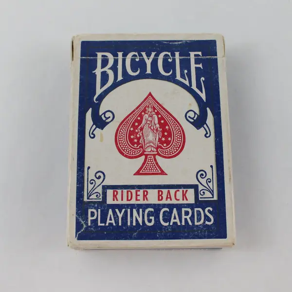 Lot of 4 Vintage Bicycle Red Blue Hoyle Playing Card Decks