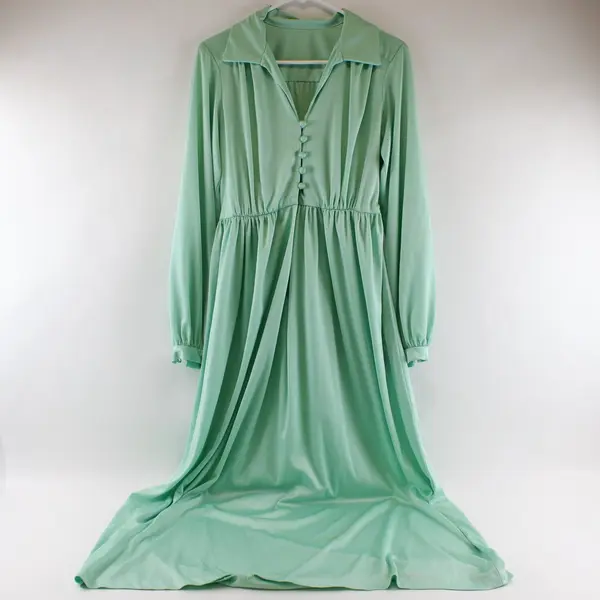 Vintage ‘90s ILGWU Light Teal Collar Long Sleeve Midi Dress