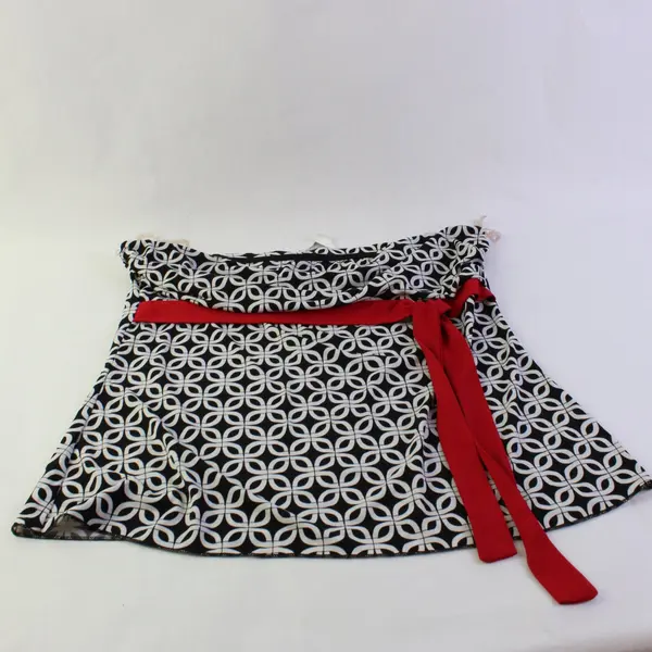 Maurices Black White and Red Strapless Swim Top Women's XL