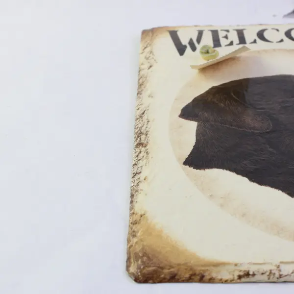 KimsCrafts Chocolate Lab Welcome Sign 8"x11.5" FLAWED