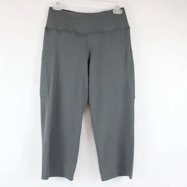 Baleaf Women’s Gray Capri Leggings with Pockets High Waisted Athletic Sz Small 