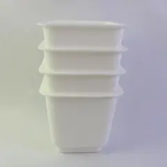 Lot of 4 White Plastic Plant Pots 5.5"