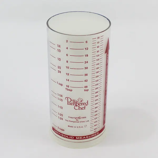 Pampered Chef Adjustable Sliding Measure All Cup Dry Or Wet Ingredients 2 Cups