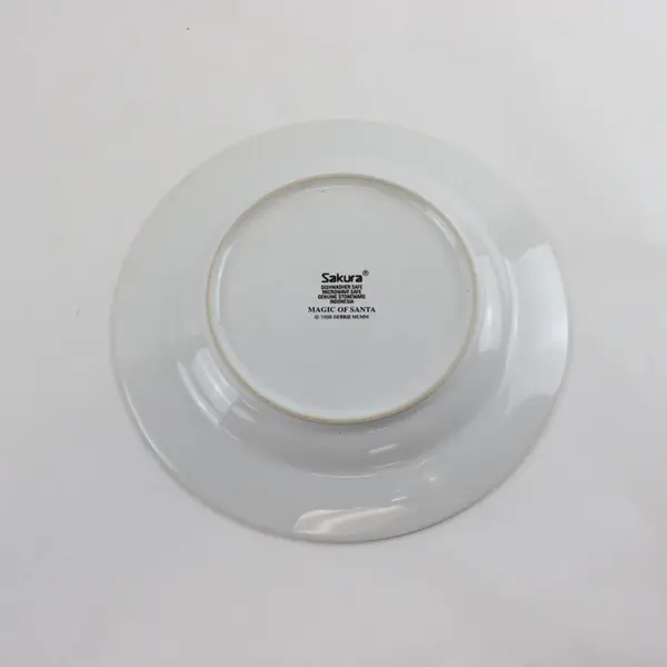 Set of 4 Vintage Debbie Mumm Sakura Magic of Santa 8in Salad/Dessert Plates