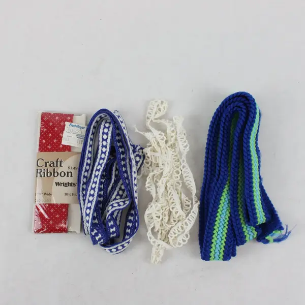 Lot of 4 Assorted Sewing Craft Ribbons & Lace Trim - Wrights Included