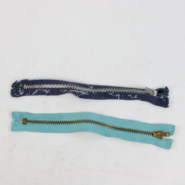 Lot of 6 Qwik Assorted Zippers 7.5-21in Tan Navy Light Blue Orange