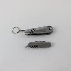 Lot of 2 Spirit Mountain Casino Hawkeye Janitorial Service Pocket Tools Knife