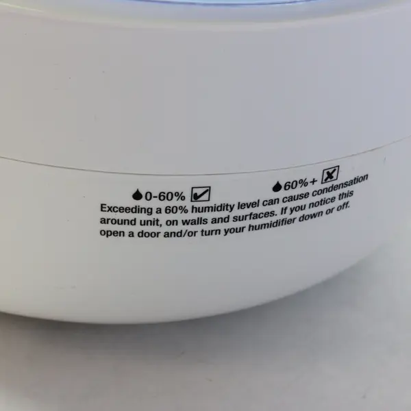 Vicks Filter Free Ultrasonic Cool Mist Humidifier Medium Room V4600V1