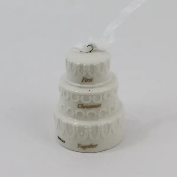 2017 American Greetings Heirloom Wedding Cake Ornament First Christmas Together