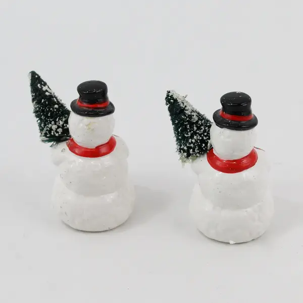 Dept 56 Snow Village A Tree For Me Snowman Accessory Set of 2 51640