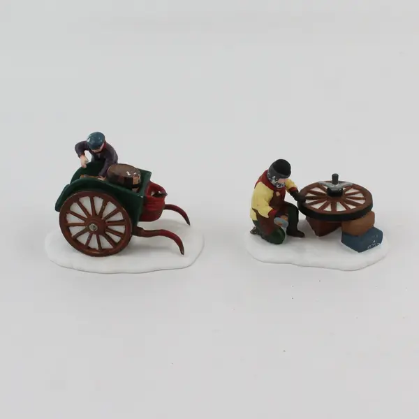 1993 Dept 56 Heritage Village C. Bradford Wheelwright & Son Set 2 5818-1