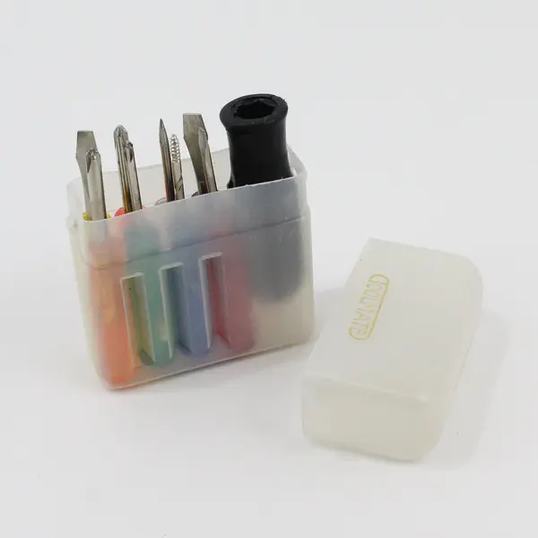 Toolmate Vintage 9-Piece Mini Screwdriver Set in Case