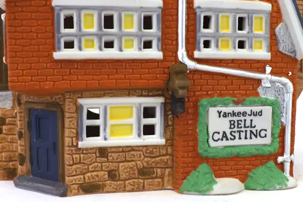 1992 Dept 56 Heritage Village New England Village Yankee Jud Bell casting 56430