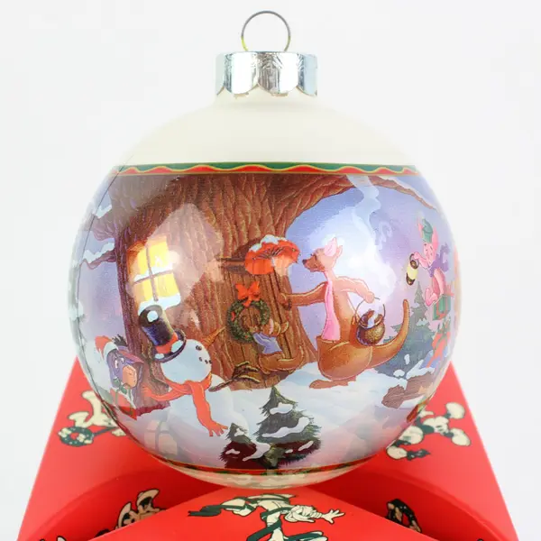 Disney Store 1995 Christmas at Our House Pooh & Friends Glass Ornament 12677