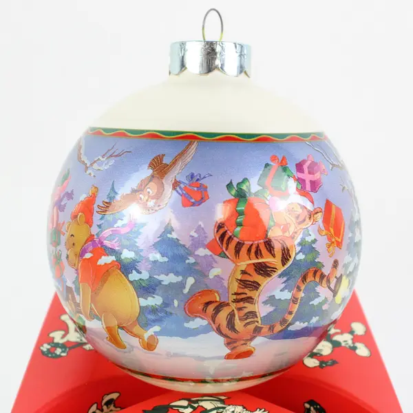 Disney Store 1995 Christmas at Our House Pooh & Friends Glass Ornament 12677