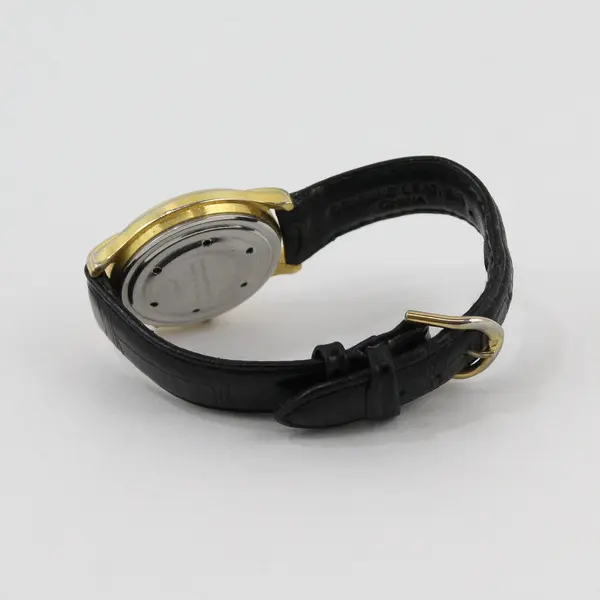 Vintage 1997 Paramount Pictures Star Trek Valdawn Men's Quartz Gold Tone Watch