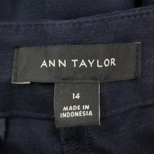 Ann Taylor Button Accent Navy Blue Culottes Women's Size 14 
