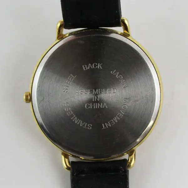 CAROLE Men's 3-D NASCAR Novelty Quartz Wristwatch