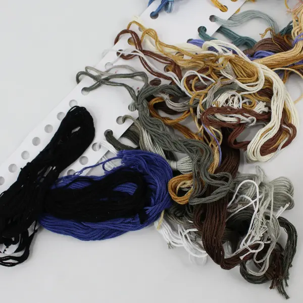 Assorted Pre-Owned Embroidery Floss on Paper Cards Cross Stitch Lot