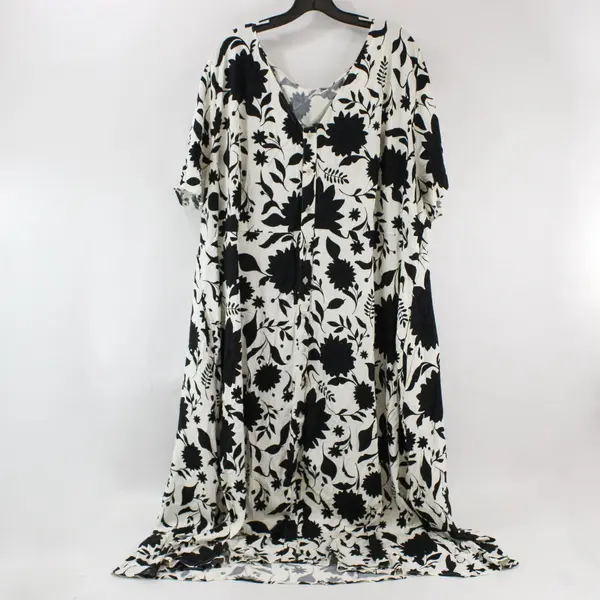 NWT Ava & Viv Black and White Floral Pattern Dress Women's Size 4X