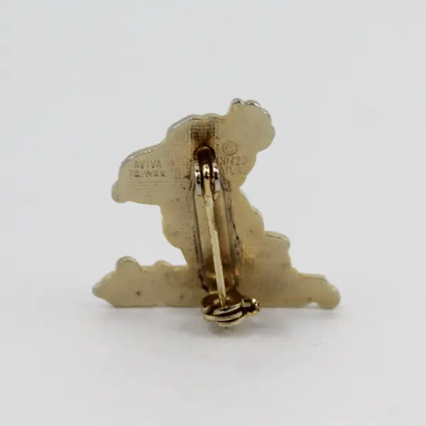 AVIVA Peanuts Snoopy the Skier Enamel Pin Collectible